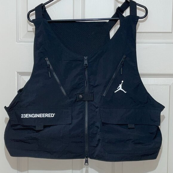 Nike Jordan 23 Engineered Adjustable Vest Black Lightweight One Size - Picture 1 of 3